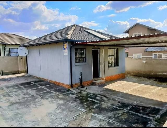 2 BEDROOM HOUSE FOR SALE IN KYA SANDS